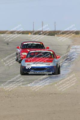 media/Nov-16-2024-CalClub SCCA (Sat) [[641f3b2761]]/Group 1/Race (Outside Grapevine)/
